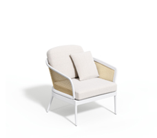 2026_Silos_Landing_Page_Mende_Club_Chair